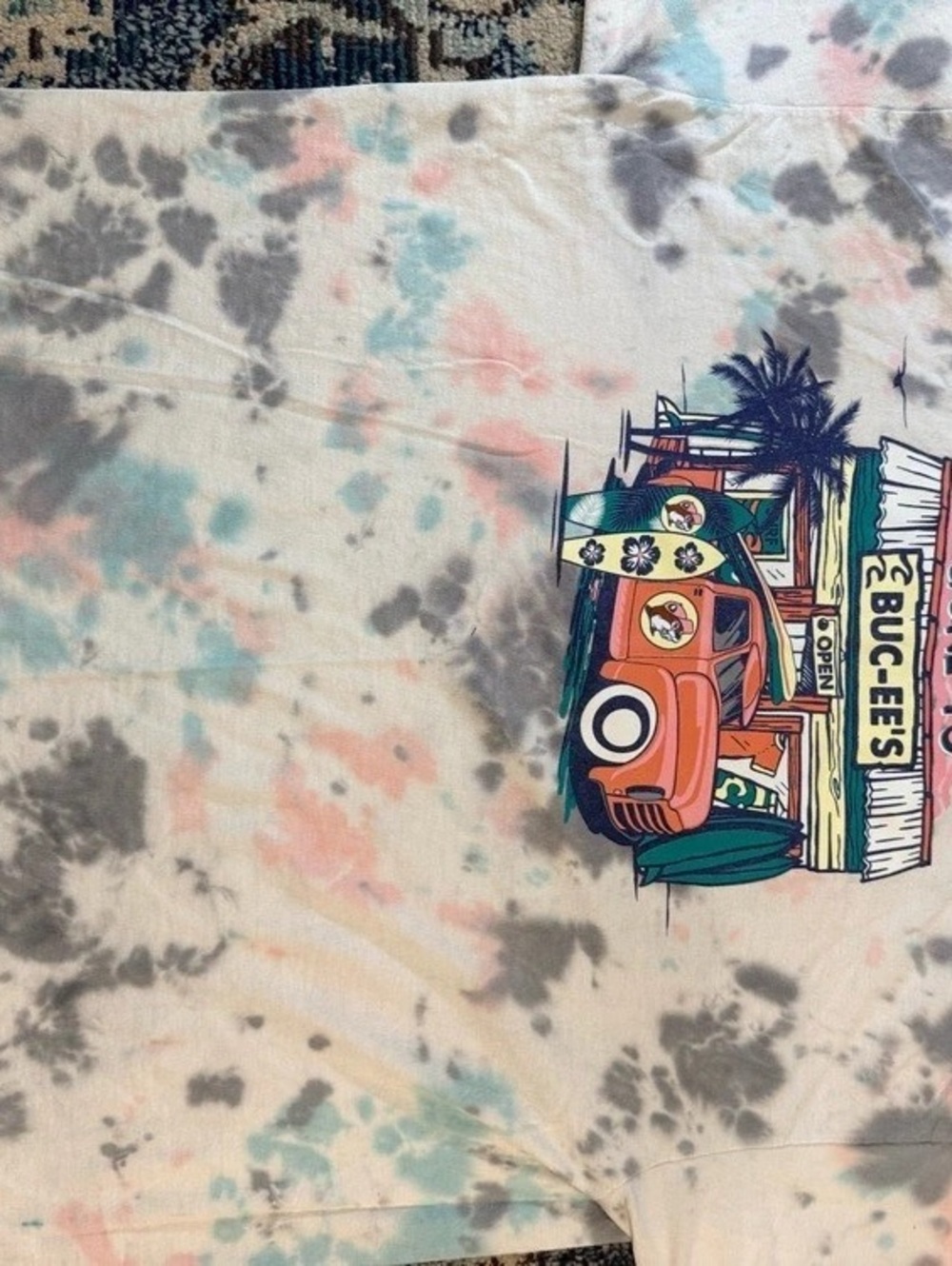 Buc-ee's Pastel Tie Dye Surf Truck Graphic T-Shirt